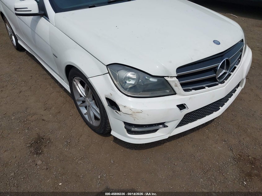 2014 Mercedes-benz C class VIN WDDGF4HB9EA950259 IAAI salvage auction — FRONT END, Clear (New Jersey), sold $1,625 on 2026-08-17 (photo 6)