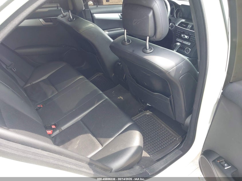 2014 Mercedes-benz C class VIN WDDGF4HB9EA950259 IAAI salvage auction — FRONT END, Clear (New Jersey), sold $1,625 on 2026-08-17 (photo 8)