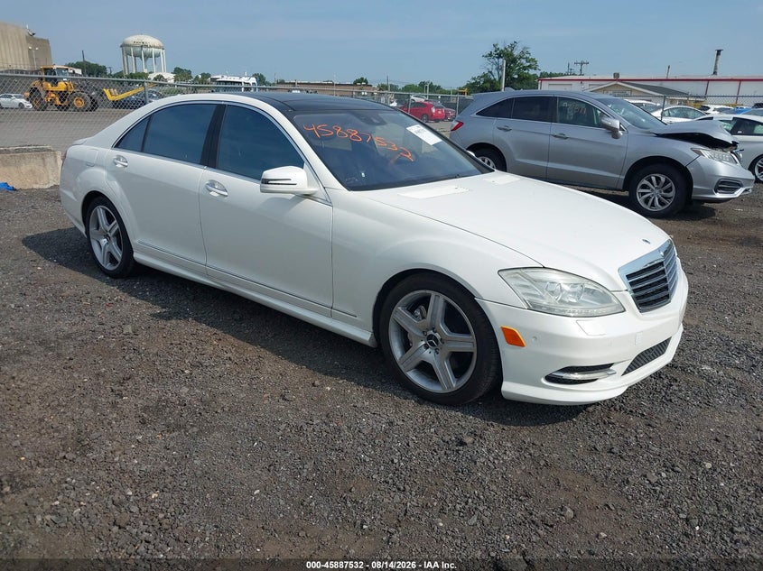 2010 Mercedes-benz S class VIN WDDNG8GB3AA328442 IAAI salvage auction — FRONT END, Clear (New York), sold $5,300 on 2026-08-17 (photo 1)