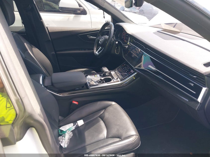 2019 Audi Q8 VIN WA1EVAF15KD014401 IAAI salvage auction — LEFT REAR, Wait Title, sold $11,700 on 2026-09-30 (photo 5)