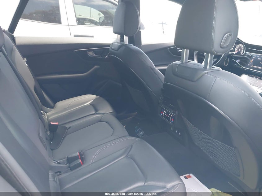 2019 Audi Q8 VIN WA1EVAF15KD014401 IAAI salvage auction — LEFT REAR, Wait Title, sold $11,700 on 2026-09-30 (photo 8)