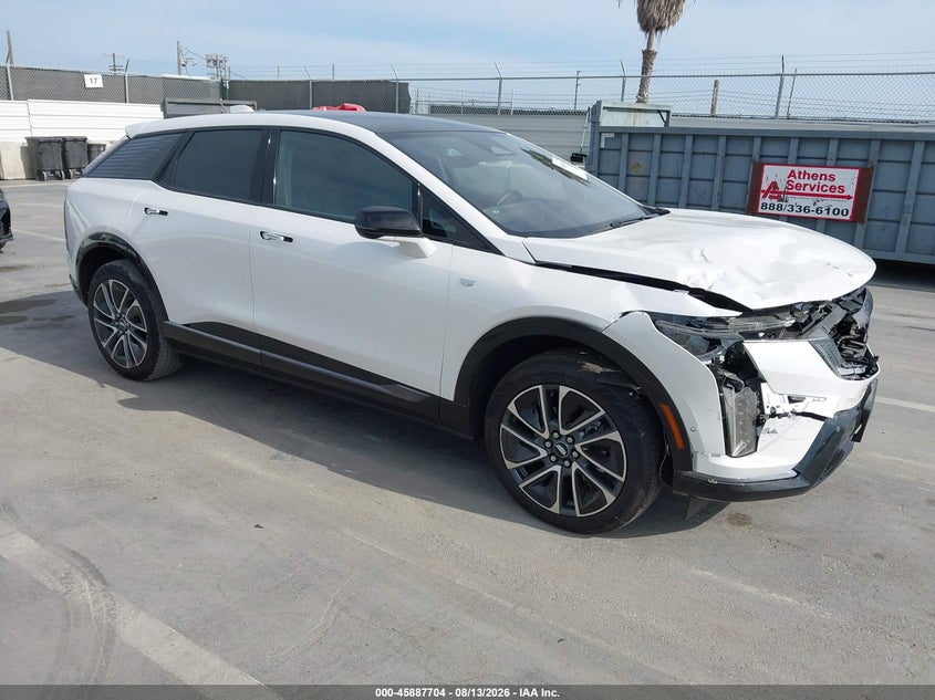 2025 Cadillac Optiq VIN 3GYK3GMR2SS207139 — IAAI salvage auction photo