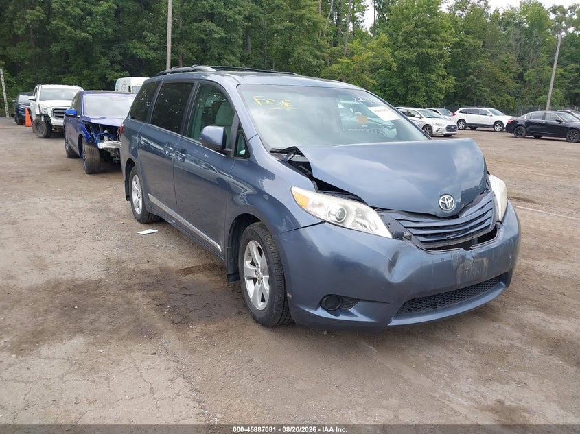 2016 Toyota Sienna VIN 5TDKK3DC9GS722146 IAAI salvage auction — FRONT END, Wait Title, sold $25 on 2026-09-05 (photo 1)