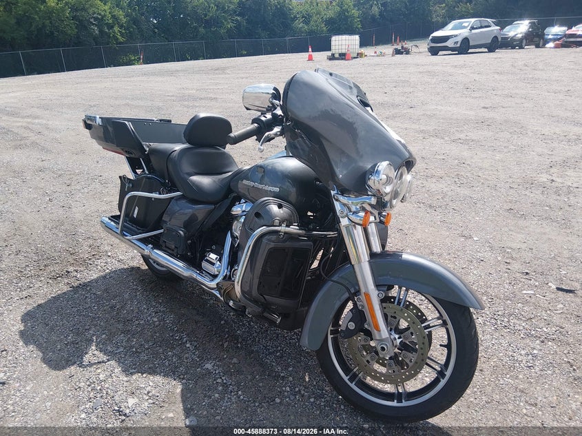 2022 Harley-davidson Electra glide VIN 1HD1KEF18NB656565 IAAI salvage auction — REAR END, Salvage (Ohio), sold $5,350 on 2026-09-19 (photo 1)