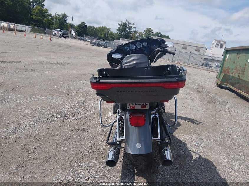 2022 Harley-davidson Electra glide VIN 1HD1KEF18NB656565 IAAI salvage auction — REAR END, Salvage (Ohio), sold $5,350 on 2026-09-19 (photo 6)