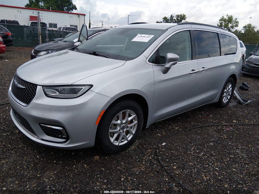 2022 Chrysler Pacifica VIN 2C4RC1BG7NR197082 IAAI salvage auction — WATER/FLOOD, Salvage (Ohio), sold $4,100 on 2026-08-27 (photo 2)