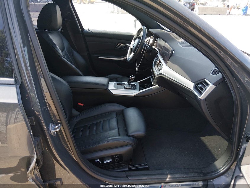 2020 BMW 3er VIN WBA5U7C08LFH43070 IAAI salvage auction — REAR END, Salvage Title, sold $10,700 on 2026-10-16 (photo 5)