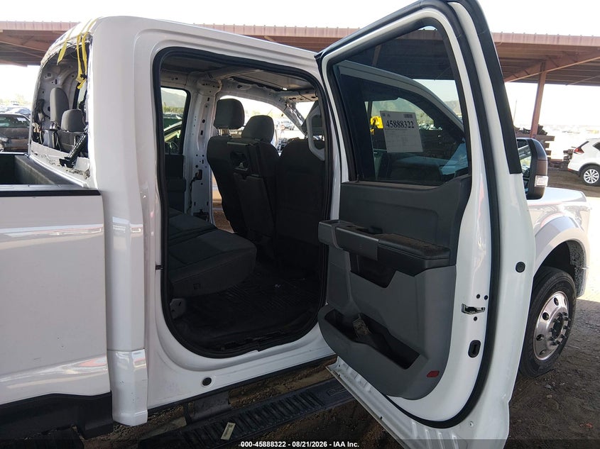 2024 Ford F450 VIN 1FT8W4DT8REF51774 IAAI salvage auction — LEFT FRONT, Wait Title, sold $24,100 on 2026-10-13 (photo 6)