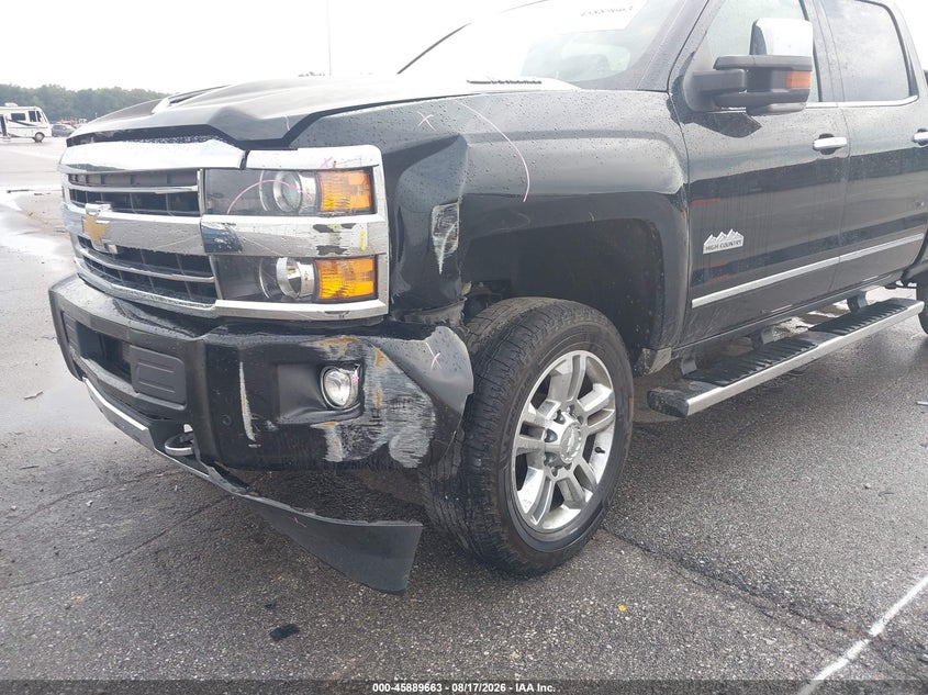 2018 Chevrolet Silverado VIN 1GC1KXEY8JF187847 IAAI salvage auction — RIGHT SIDE, Wait Title, sold $28,000 on 2026-09-10 (photo 6)