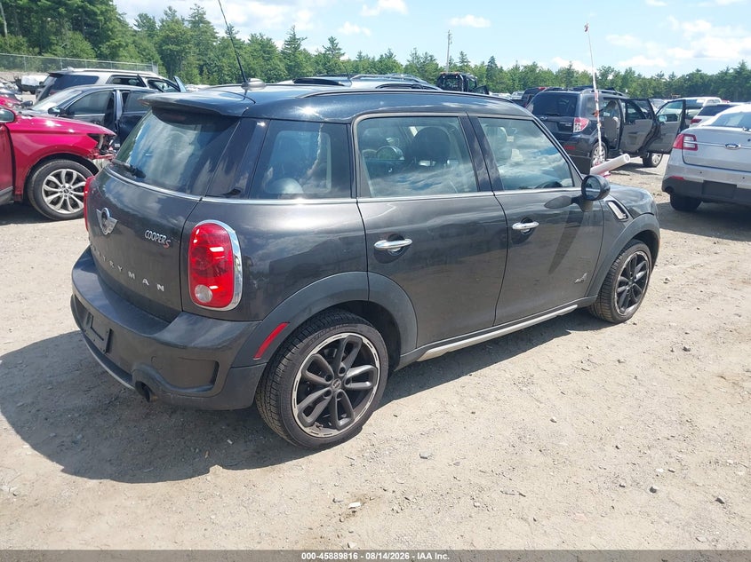 2015 Mini Countryman VIN WMWZC5C52FWP43426 IAAI salvage auction — NORMAL WEAR, Wait Title, sold $1,275 on 2026-09-13 (photo 4)