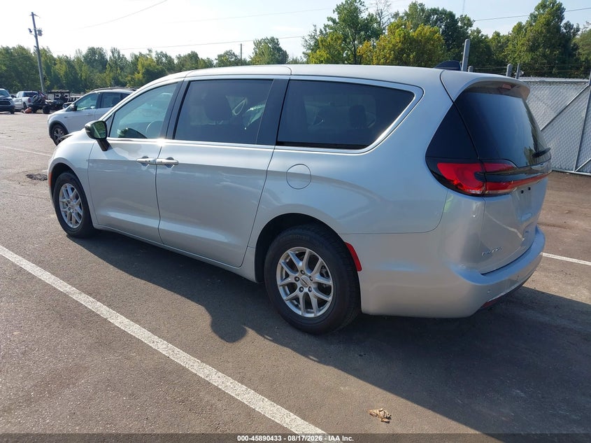 2024 Chrysler Pacifica VIN 2C4RC1BGXRR129221 IAAI salvage auction — RIGHT FRONT, Wait Title, sold $4,700 on 2026-09-07 (photo 3)
