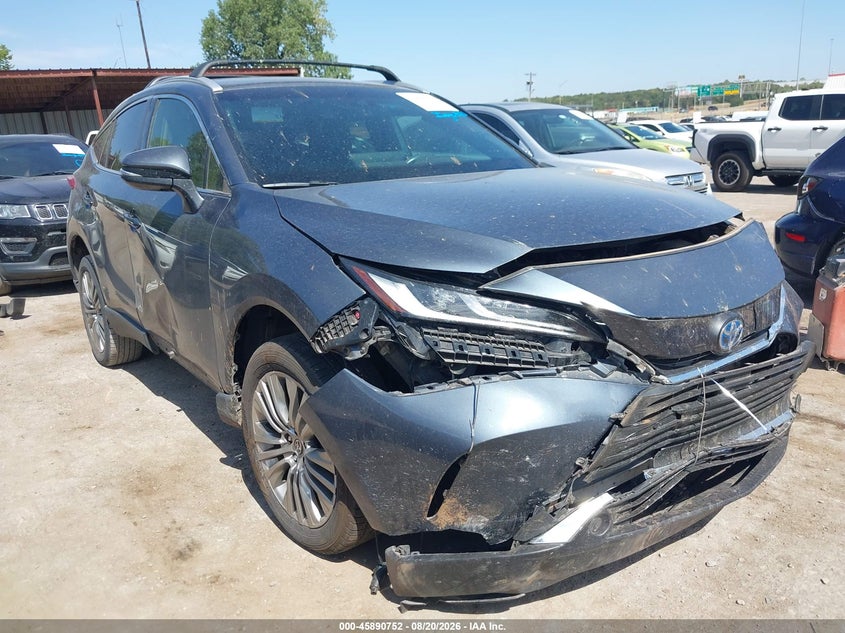 2022 Toyota Venza VIN JTEAAAAH2NJ113392 — IAAI salvage auction photo