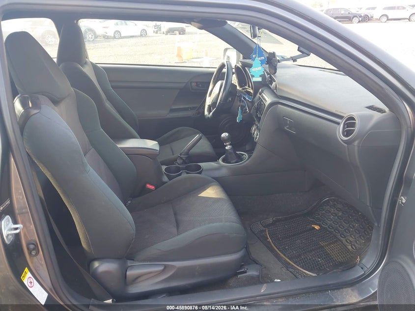 2011 Scion Tc VIN JTKJF5C77B3004484 IAAI salvage auction — NORMAL WEAR, Clear (New Jersey), sold $1,275 on 2026-09-09 (photo 5)
