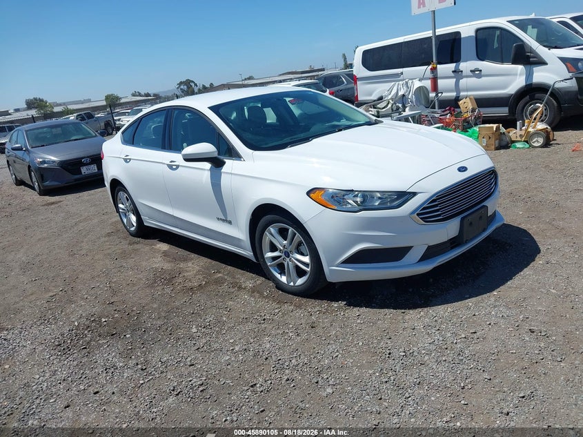 2018 Ford Fusion VIN 3FA6P0UU0JR271540 — IAAI salvage auction photo