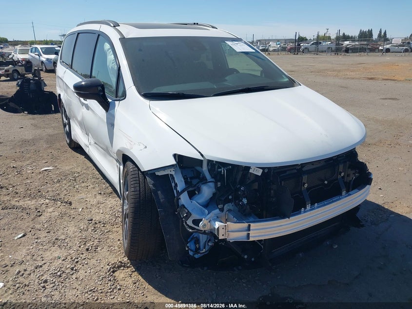 2027 Chrysler Pacifica VIN 2C4RC1GG6VR578883 — IAAI salvage auction photo