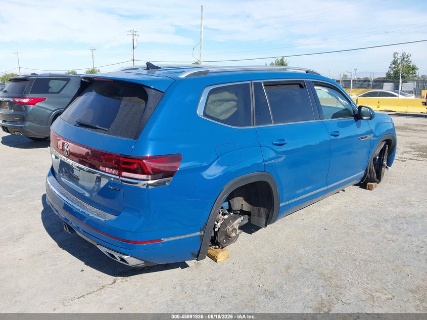2025 Volkswagen Atlas VIN 1V2FR2CA6SC518937 IAAI salvage auction — SIDE, Salvage Title, sold $14,150 on 2026-09-24 (photo 4)