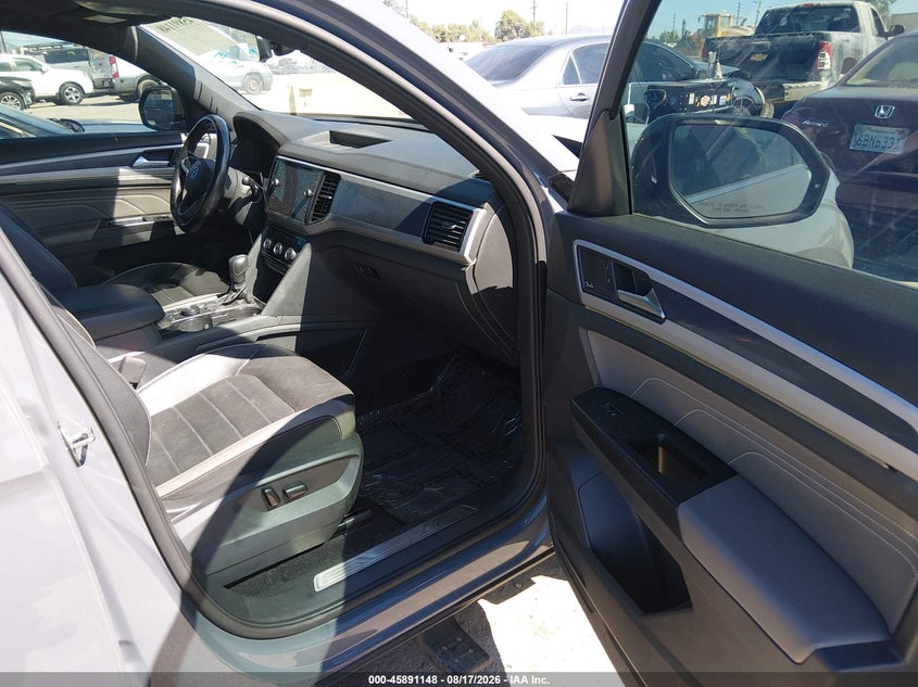 2021 Volkswagen Atlas cross sport VIN 1V2FE2CA6MC200735 IAAI salvage auction — FRONT END, Salvage (California), sold $7,400 on 2026-08-29 (photo 5)