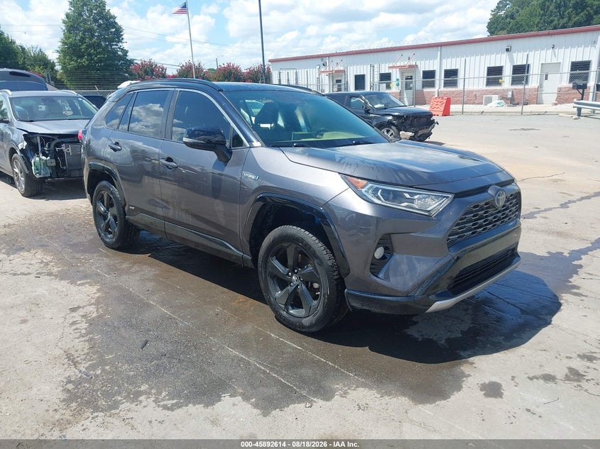 2019 Toyota Rav 4 VIN JTMEWRFVXKJ005179 — IAAI salvage auction photo