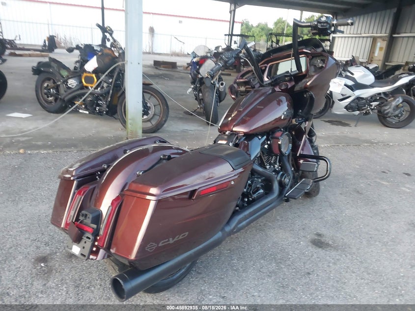 2024 Harley-davidson Road glide VIN 1HD1TC616RB957648 IAAI salvage auction — ROLLOVER, Wait Title, sold $14,450 on 2026-10-06 (photo 4)