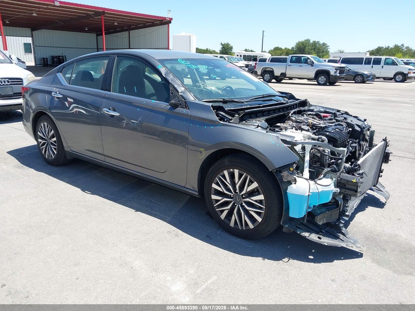 2025 Nissan Altima VIN 1N4BL4DV5SN388139 — IAAI salvage auction photo