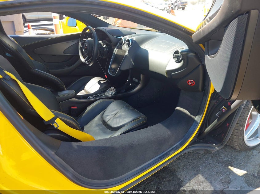 2017 McLaren 570GT VIN SBM13GAA6HW002282 IAAI salvage auction — Front & Rear, Salvage, sold $3,350 on 2026-09-10 (photo 5)