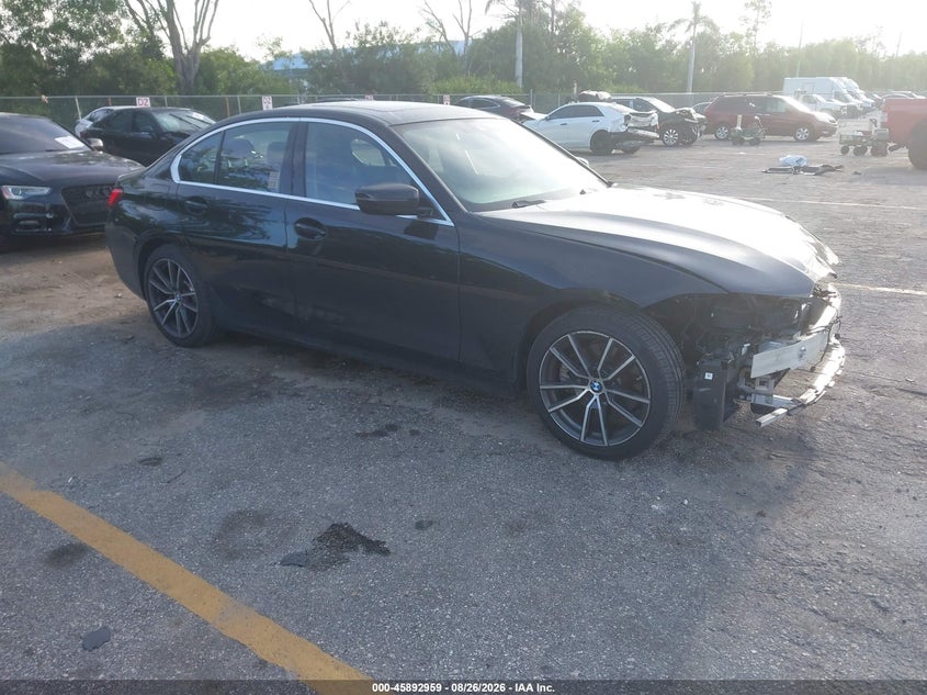 2019 BMW 3er VIN WBA5R1C59KAJ98788 — IAAI salvage auction photo