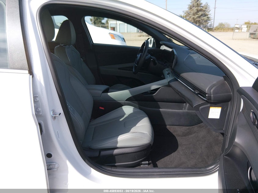 2025 Hyundai Elantra VIN KMHLN4DJ5SU168359 IAAI salvage auction — NORMAL WEAR, Salvage Title, sold $9,200 on 2026-08-22 (photo 5)