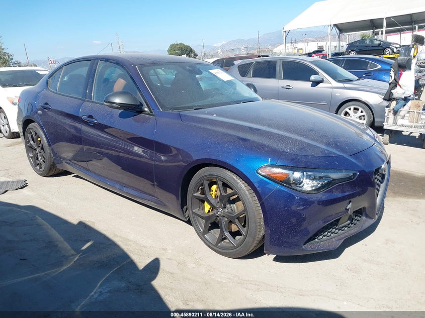 2020 Alfa romeo Giulia VIN ZARFAMAN2L7637031 IAAI salvage auction — UNKNOWN, App For Dup Clear (California), sold $2,550 on 2026-08-19 (photo 1)