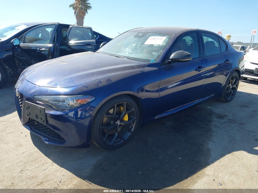 2020 Alfa romeo Giulia VIN ZARFAMAN2L7637031 IAAI salvage auction — UNKNOWN, App For Dup Clear (California), sold $2,550 on 2026-08-19 (photo 2)