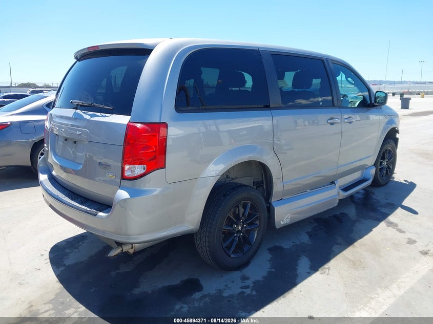 2019 Dodge Caravan VIN 2C4RDGCGXKR685050 IAAI salvage auction — FRONT END, Wait Title, sold $10,000 on 2026-10-05 (photo 4)