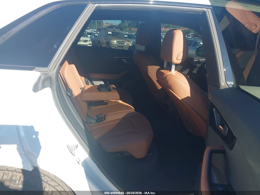2019 Audi Q8 VIN WA1EVAF17KD025979 IAAI salvage auction — RIGHT SIDE, Salvage Title, sold $19,700 on 2026-09-18 (photo 8)