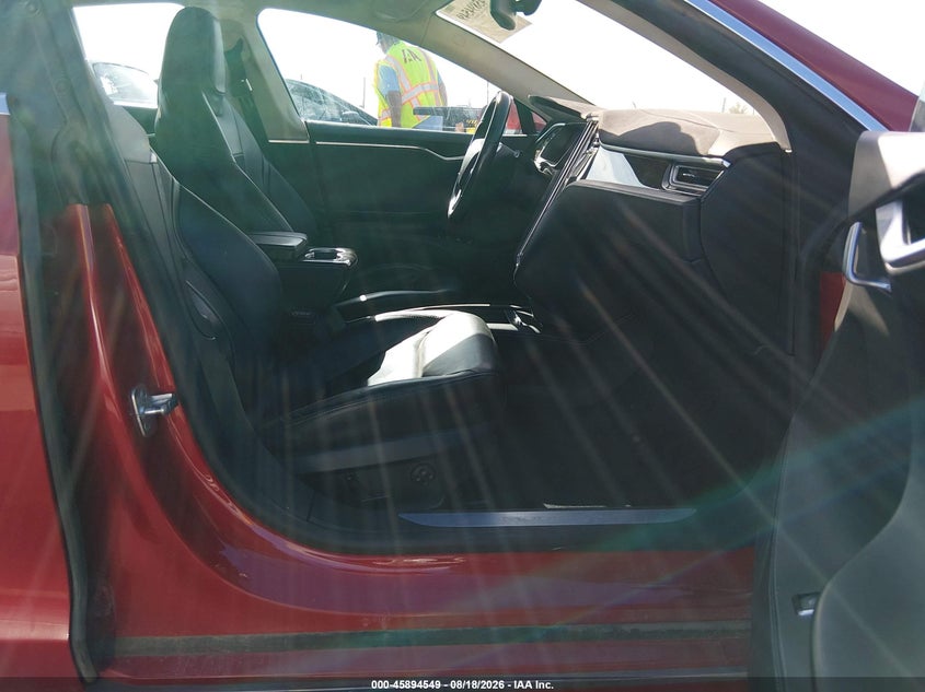 2016 Tesla Model s VIN 5YJSA1E20GF146268 IAAI salvage auction — REAR END, Salvage (Idaho), sold $3,850 on 2026-09-06 (photo 5)