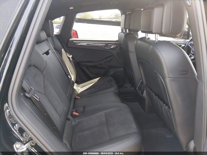 2015 Porsche Macan VIN WP1AB2A59FLB72733 IAAI salvage auction — NORMAL WEAR, Clear-Dealer Only (Montana), sold $5,600 on 2026-09-10 (photo 8)