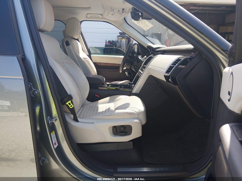 2017 Land rover Discovery VIN SALRRBBV0HA040160 IAAI salvage auction — LEFT REAR, Salvage (Alabama), sold $4,875 on 2026-09-08 (photo 5)