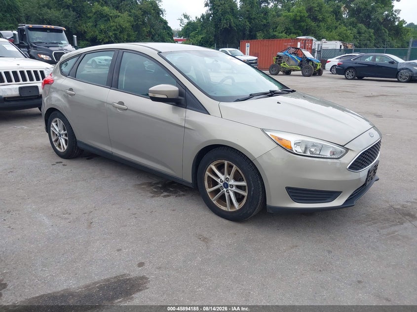 2016 Ford Focus VIN 1FADP3K22GL338446 IAAI salvage auction — NORMAL WEAR, Clear (District Of Columbia), sold $525 on 2026-08-25 (photo 1)