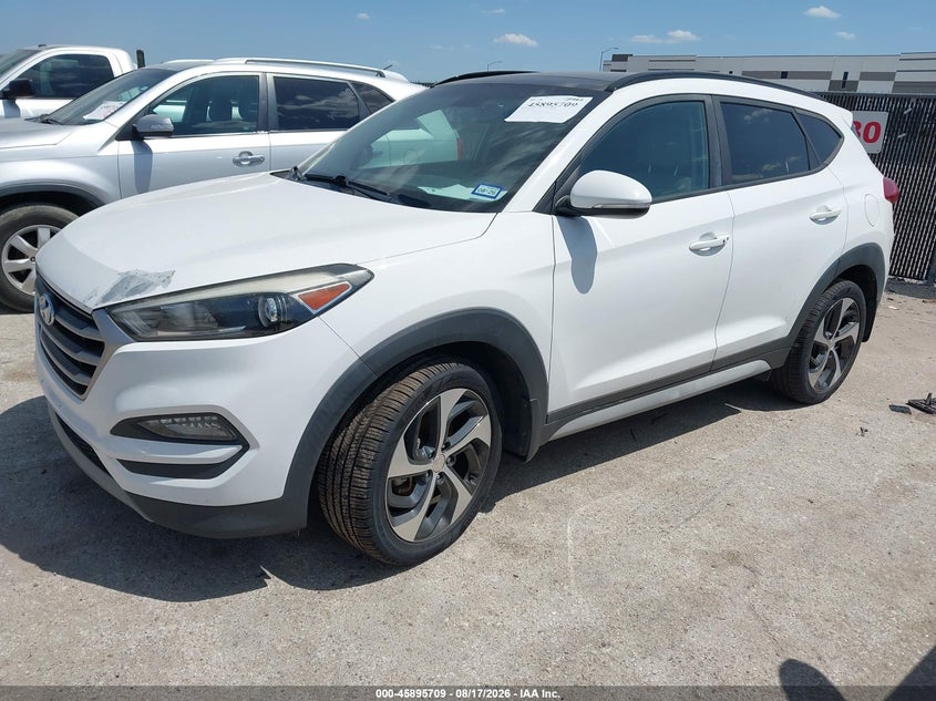 2018 Hyundai Tucson VIN KM8J33A23JU773676 IAAI salvage auction — NORMAL WEAR, Original (Texas), sold $3,875 on 2026-09-01 (photo 2)