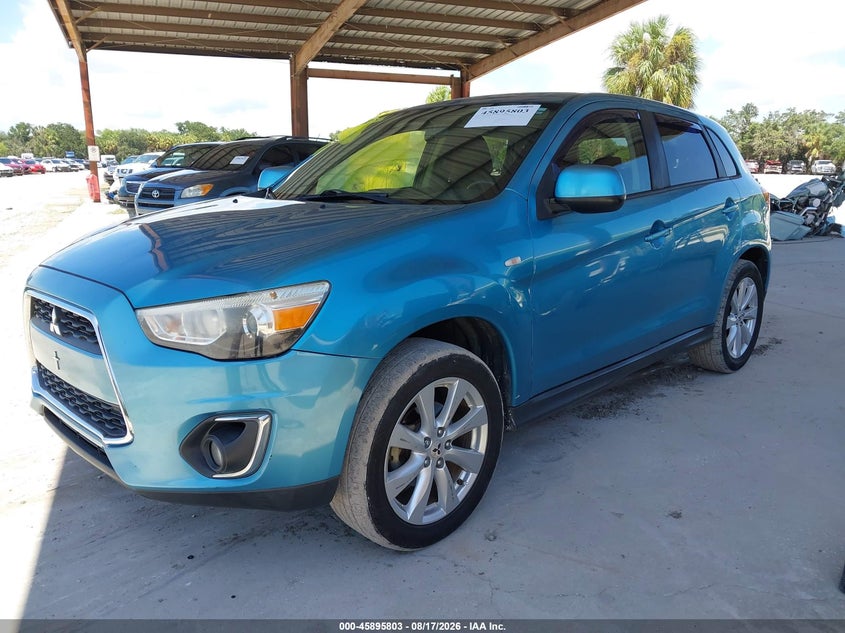 2014 Mitsubishi Outlander VIN 4A4AP3AU5EE024106 IAAI salvage auction — SIDE, Rebuildable (Florida), sold $725 on 2026-08-23 (photo 2)