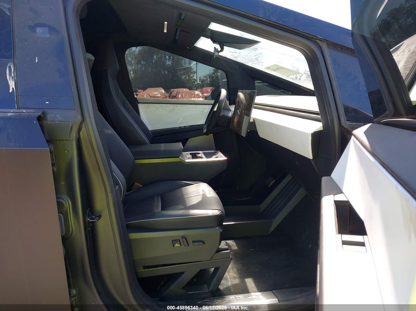 2024 Tesla Cybertruck VIN 7G2CEHED4RA033309 IAAI salvage auction — FRONT END, Salvage (California), sold $26,950 on 2026-09-10 (photo 5)