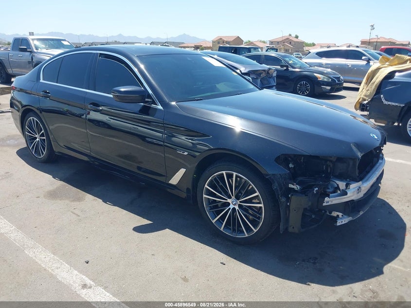 2022 BMW 5er VIN WBA33AG05NCK94904 — IAAI salvage auction photo