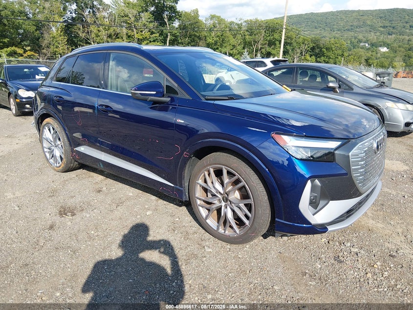 2025 Audi Q4 e-tron VIN WA1LUBFZ0SP065440 — IAAI salvage auction photo