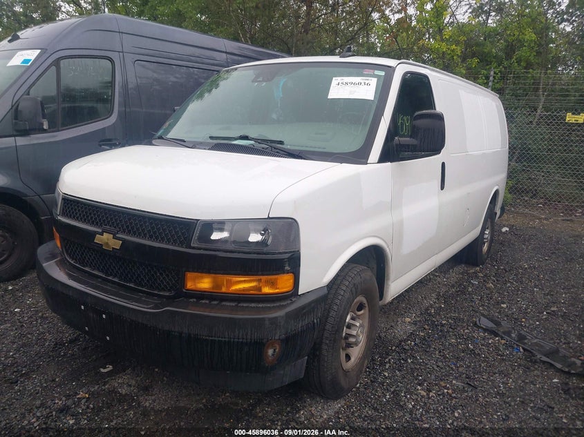 2020 Chevrolet Express cargo VIN 1GCWGAFG1L1253875 IAAI salvage auction — RIGHT SIDE, Clear (Massachusetts), sold $7,000 on 2026-09-18 (photo 2)