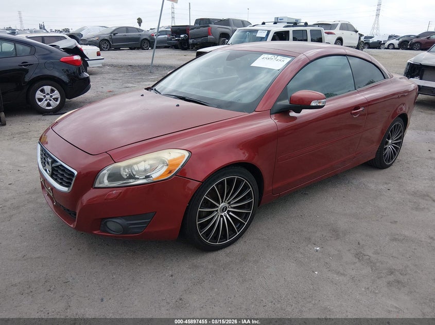 2011 Volvo C70 VIN YV1672MC2BJ116250 IAAI salvage auction — NORMAL WEAR, Clear - Dealer Only (California), sold $250 on 2026-08-20 (photo 2)