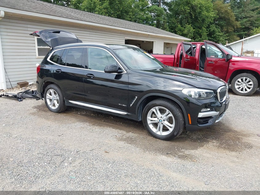 2018 BMW X3 VIN 5UXTR9C59JLD63395 — IAAI salvage auction photo