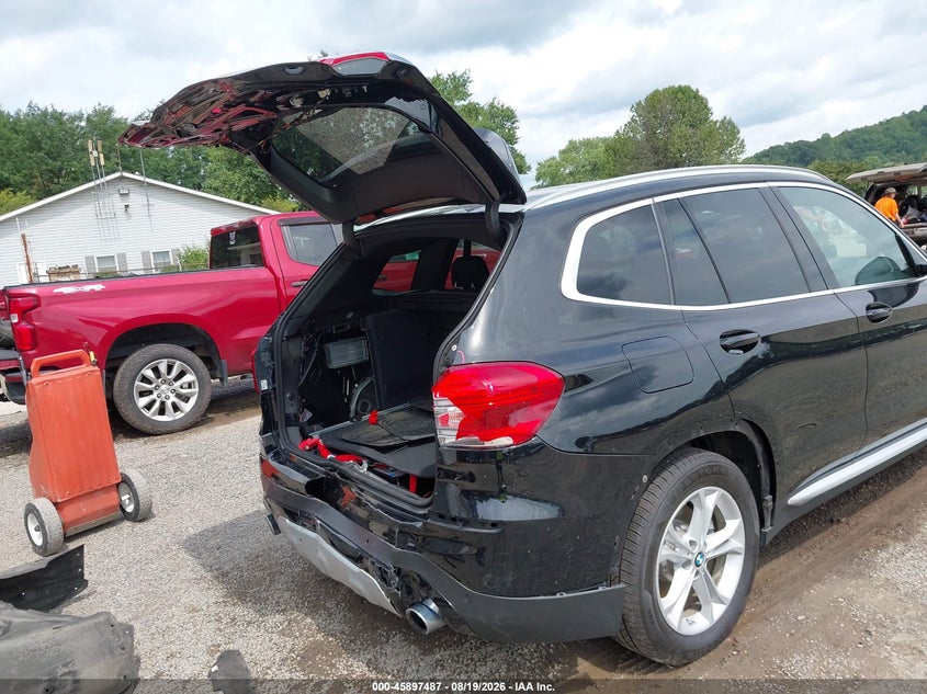 2018 BMW X3 VIN 5UXTR9C59JLD63395 IAAI salvage auction — REAR END, Wait Title, sold $11,000 on 2026-09-05 (photo 6)