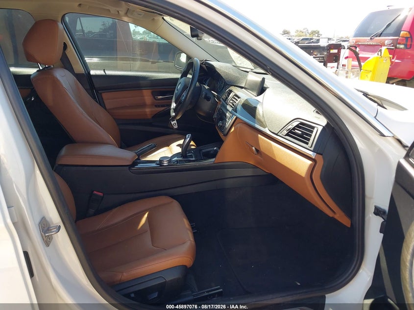 2015 BMW 3er VIN WBA3C1C57FP853932 IAAI salvage auction — FRONT END, Salvage (California), sold $1,950 on 2026-08-24 (photo 5)