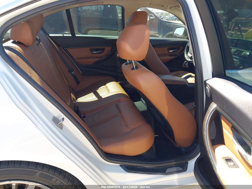 2015 BMW 3er VIN WBA3C1C57FP853932 IAAI salvage auction — FRONT END, Salvage (California), sold $1,950 on 2026-08-24 (photo 8)