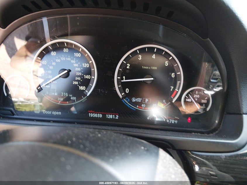 2016 BMW 5er VIN WBA5B3C58GD549115 IAAI salvage auction — FRONT END, Wait Title, sold $1,975 on 2026-10-07 (photo 7)