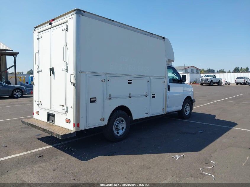 2019 Chevrolet Express VIN 1HA0GRFG7KN000258 IAAI salvage auction — LEFT SIDE, Enterprise Vehicles Clear Only (Oregon), sold $12,050 on 2026-08-26 (photo 4)