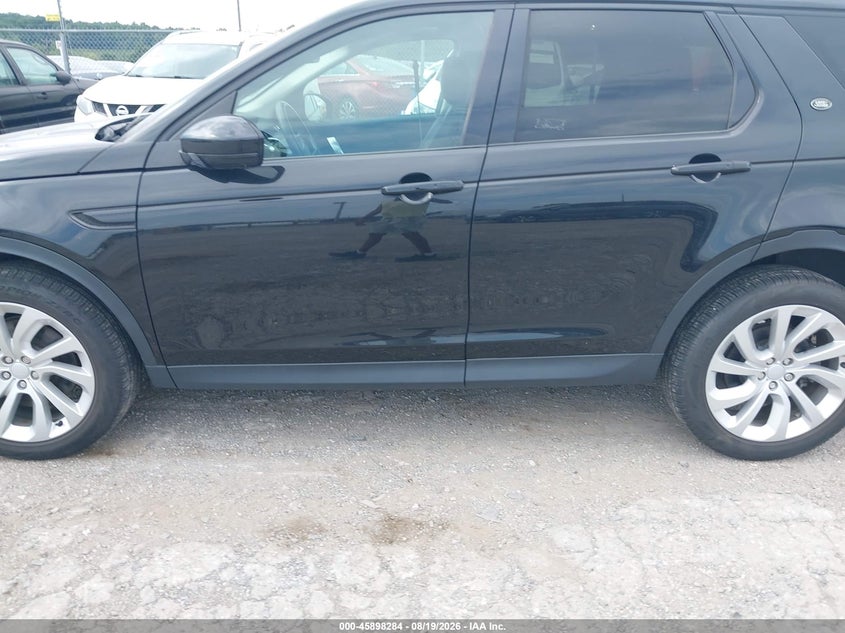 2023 Land Rover Discovery Sport VIN SALCP2FX5PH323909 IAAI salvage auction — NORMAL WEAR, Salvage (Pennsylvania), sold $2,550 on 2026-09-26 (photo 6)