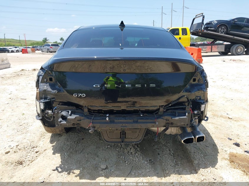 2022 Genesis G70 VIN KMTG34TA0NU098109 IAAI salvage auction — FRONT & REAR, Salvage Title, sold $6,300 on 2026-09-15 (photo 6)